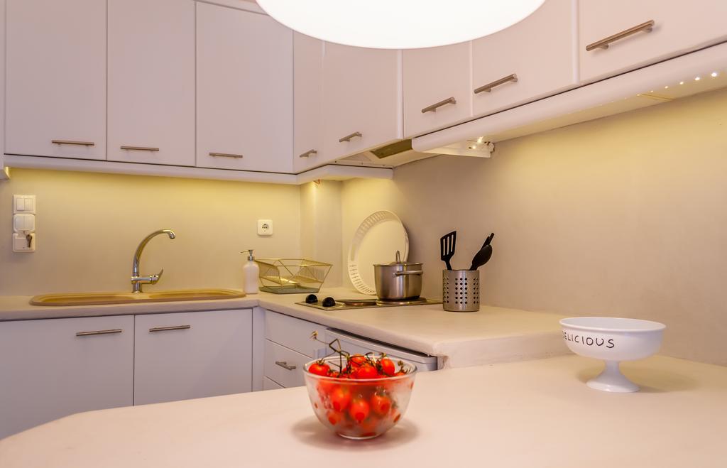 Milos Bay Suites Adámas Rom bilde