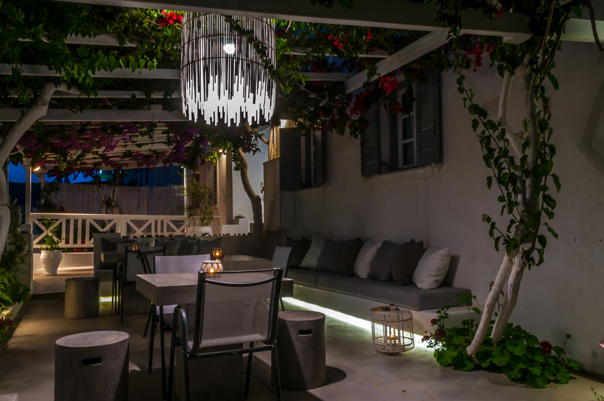 Milos Bay Suites Adámas Eksteriør bilde
